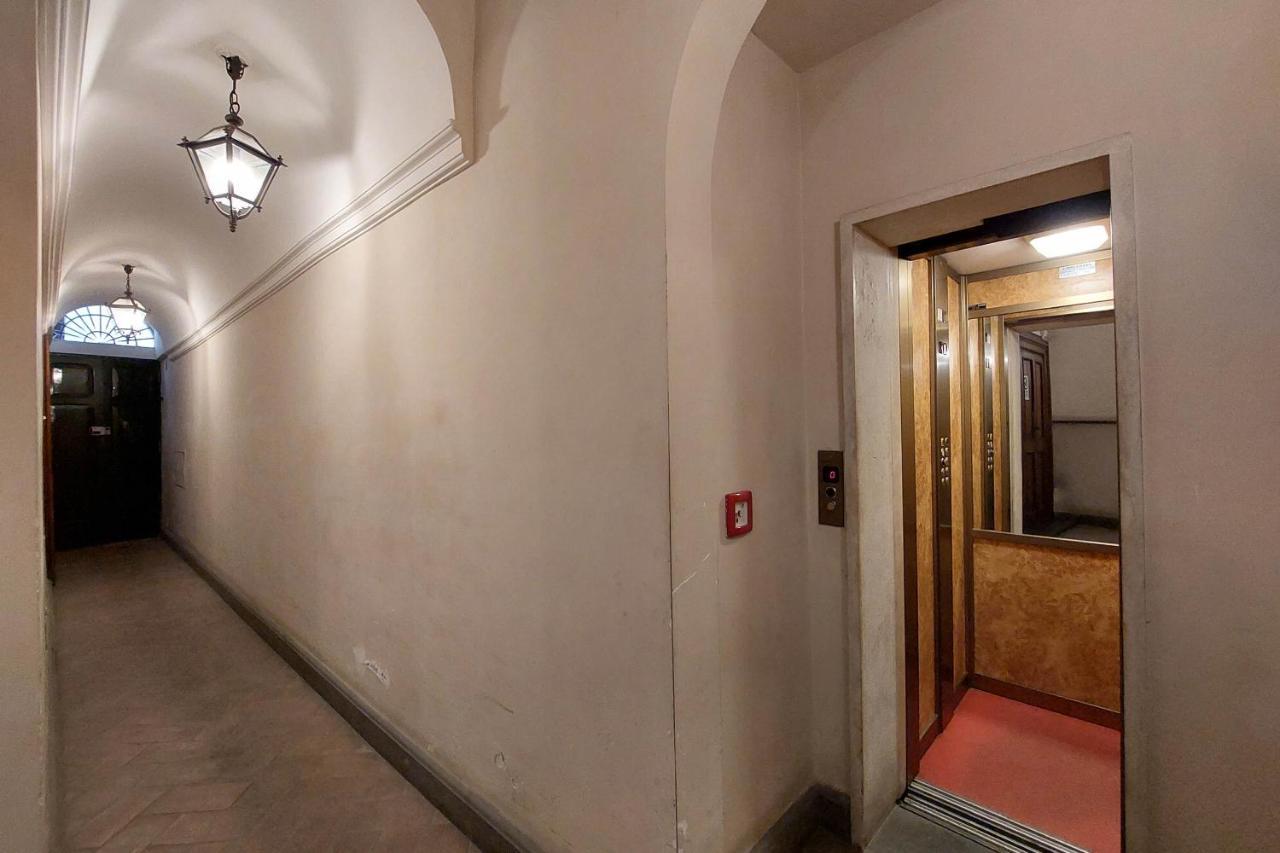 Banchi Nuovi Apartment Roma Ngoại thất bức ảnh