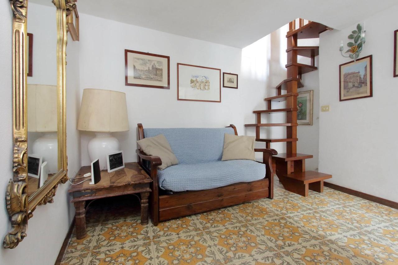 Banchi Nuovi Apartment Roma Ngoại thất bức ảnh